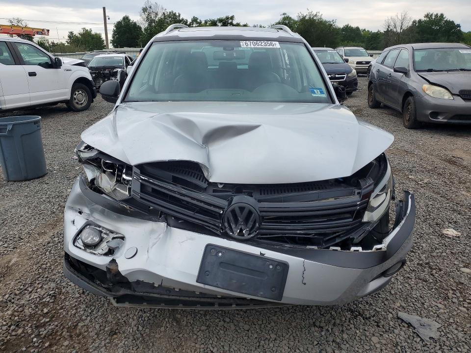 Снимка 5 от търг – 2012 VOLKSWAGEN TIGUAN с VIN WVGBV7AX0CW548897