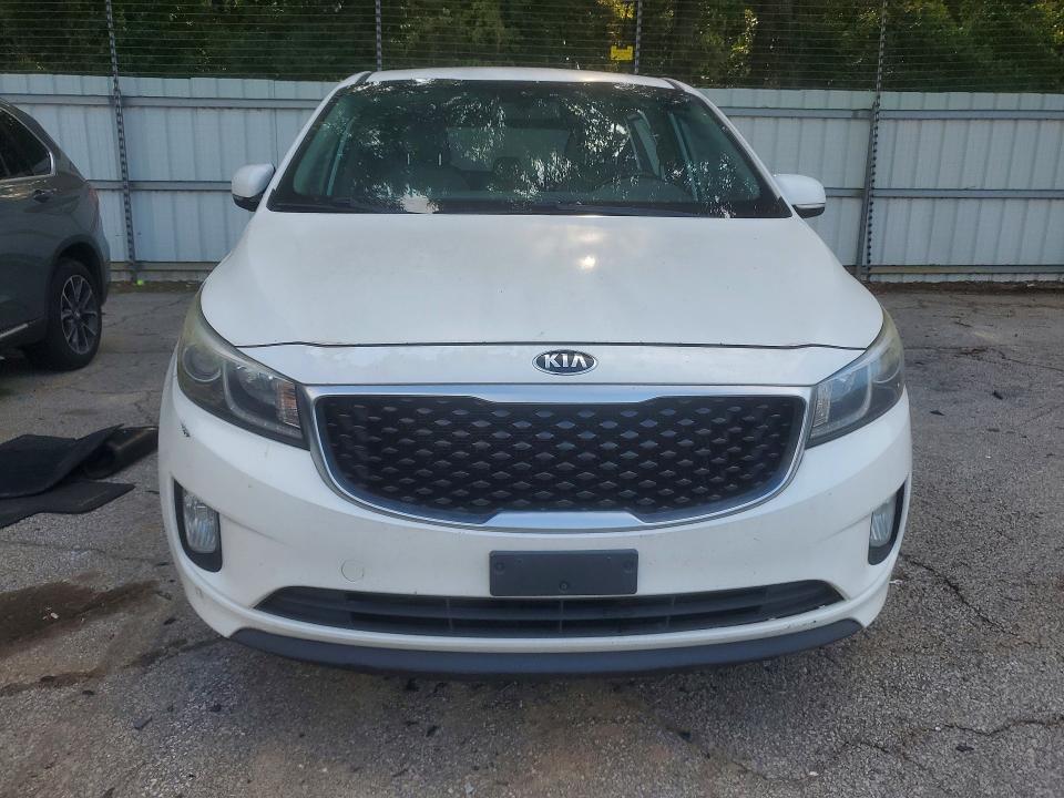 Photo 5 from auction – 2015 KIA SEDONA with VIN KNDMC5C17F6025929