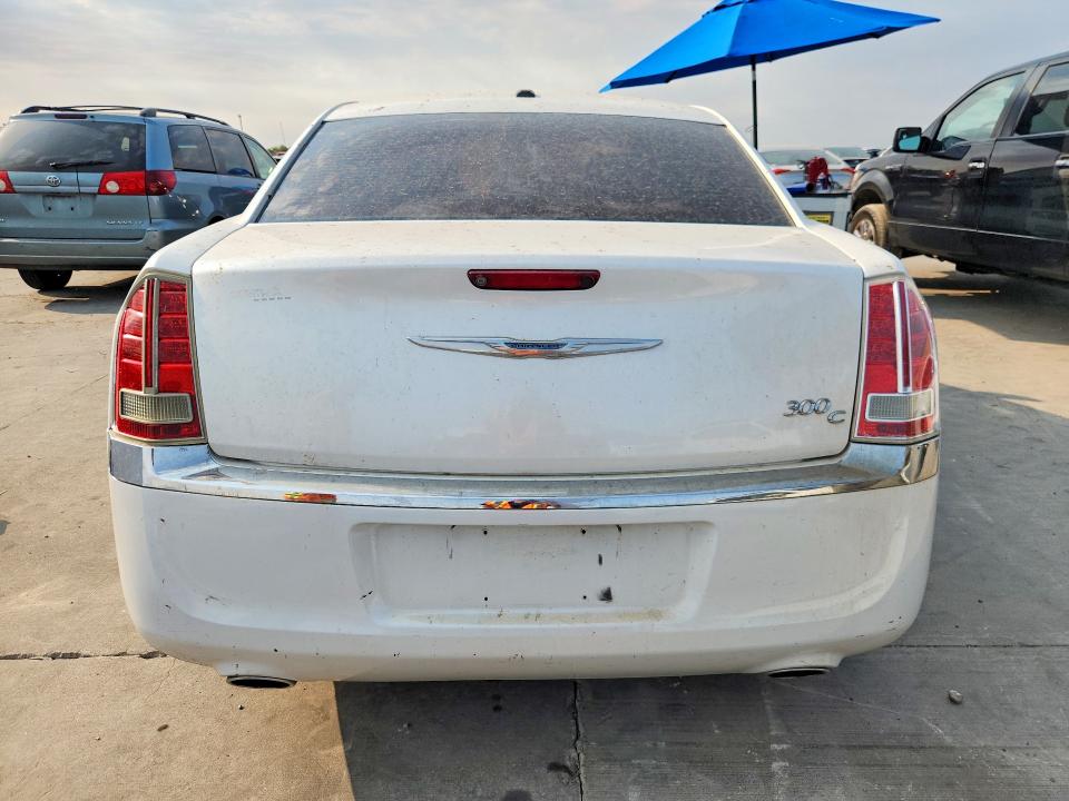 Photo 6 from auction – 2013 CHRYSLER 300C with VIN 2C3CCAEGXDH505131