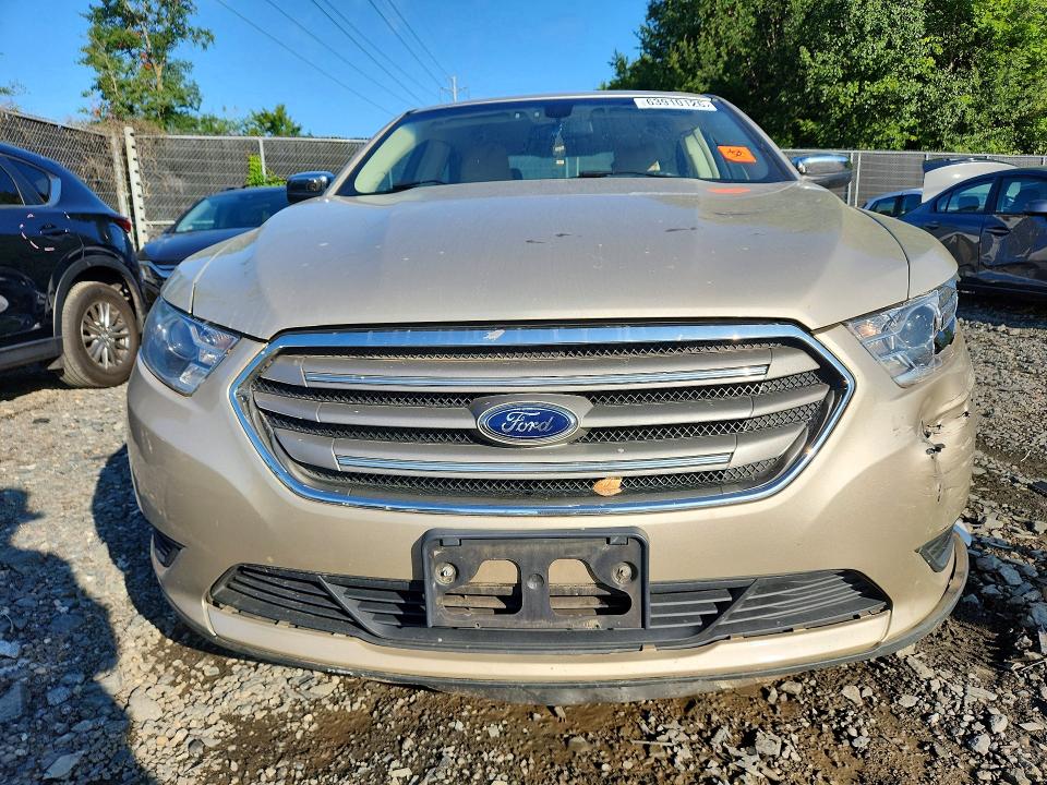 Photo 5 from auction – 2017 FORD TAURUS with VIN 1FAHP2D87HG138766