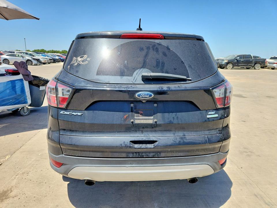 Photo 6 from auction – 2017 FORD ESCAPE with VIN 1FMCU0GD4HUC10014
