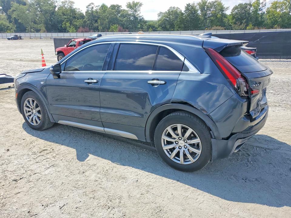 Photo 2 from auction – 2021 CADILLAC XT4 with VIN 1GYFZCR41MF003946