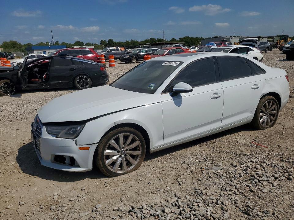 AUDI A4 2017 with VIN WAUGMAF44HN043884 - Photo from auction