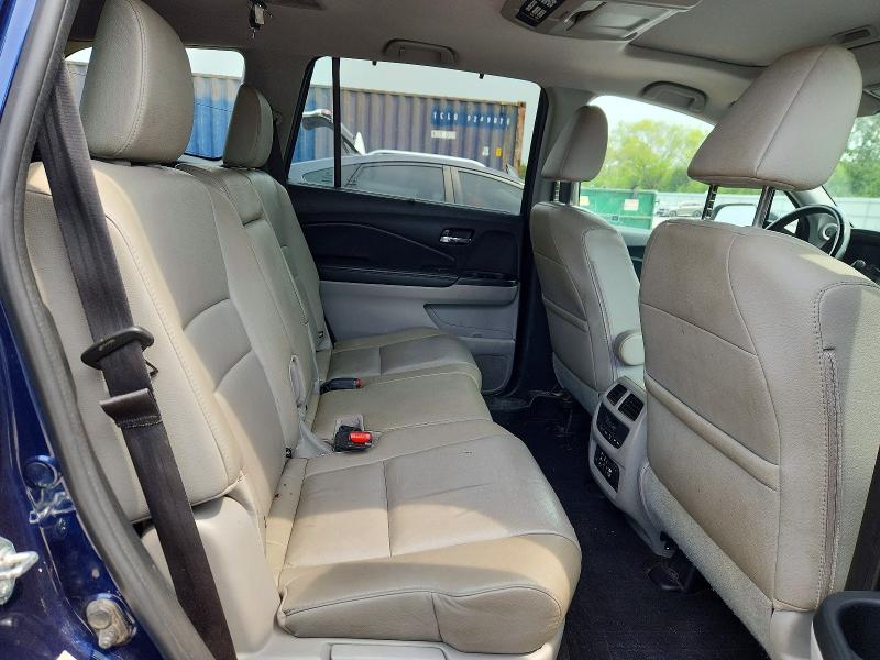 Photo 11 from auction – 2016 HONDA PILOT with VIN 5FNYF6H94GB108303