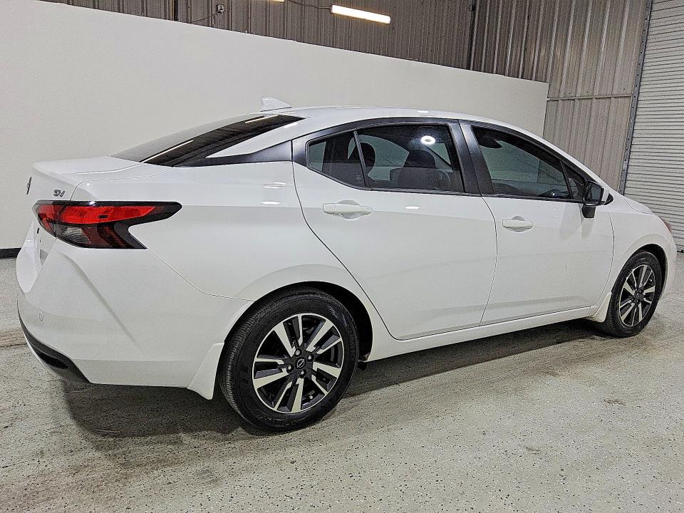 Photo 3 from auction – 2024 NISSAN VERSA with VIN 3N1CN8EV3RL929698