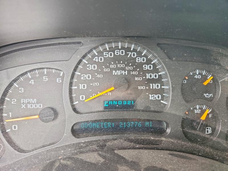 Photo 9 from auction – 2004 CHEVROLET SILVERADO with VIN 2GCEC13TX41416673