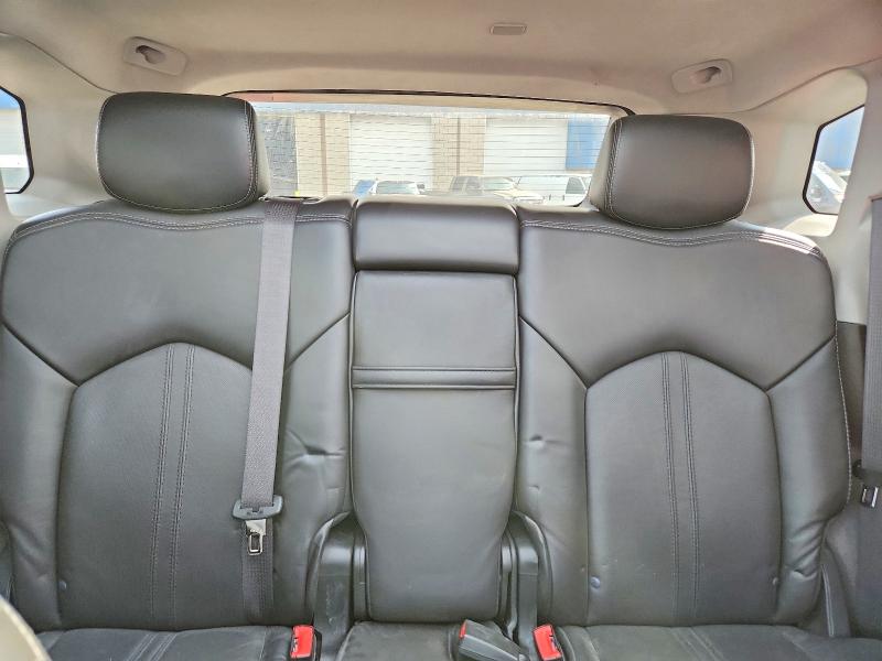 Photo 10 from auction – 2016 CADILLAC SRX with VIN 3GYFNEE38GS587685