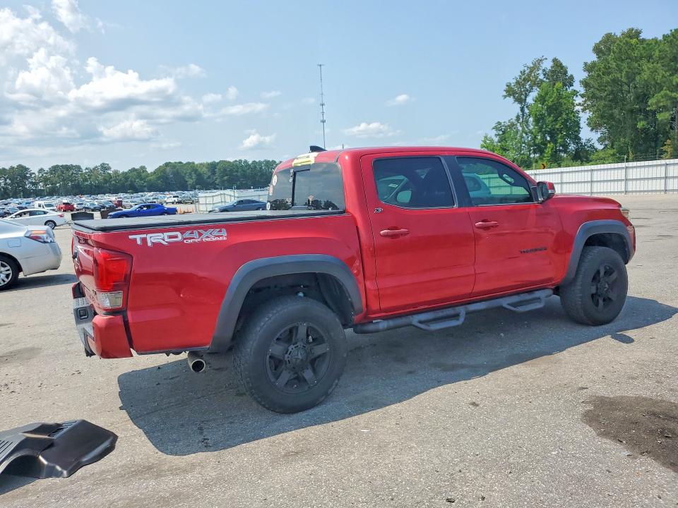 Photo 3 from auction – 2017 TOYOTA TACOMA with VIN 5TFCZ5AN2HX091771