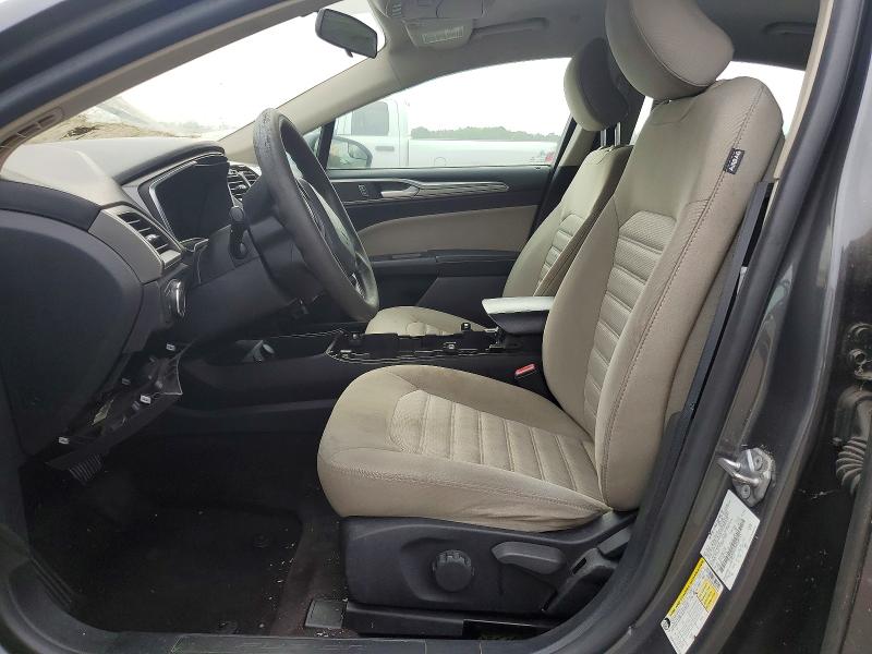 Photo 7 from auction – 2017 FORD FUSION with VIN 3FA6P0UU2HR309795