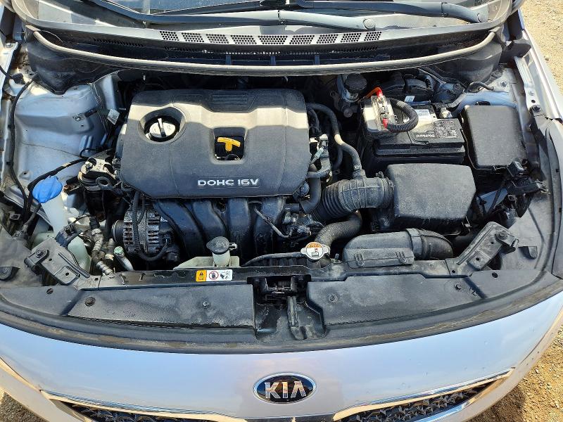 Photo 11 from auction – 2017 KIA FORTE with VIN 3KPFK4A70HE160079