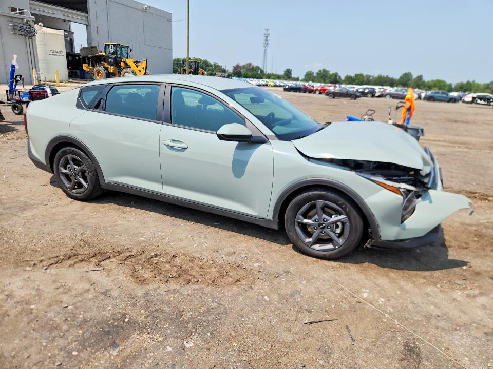 Photo 4 from auction – 2025 KIA K4 with VIN 3KPFT4DE2SE177111