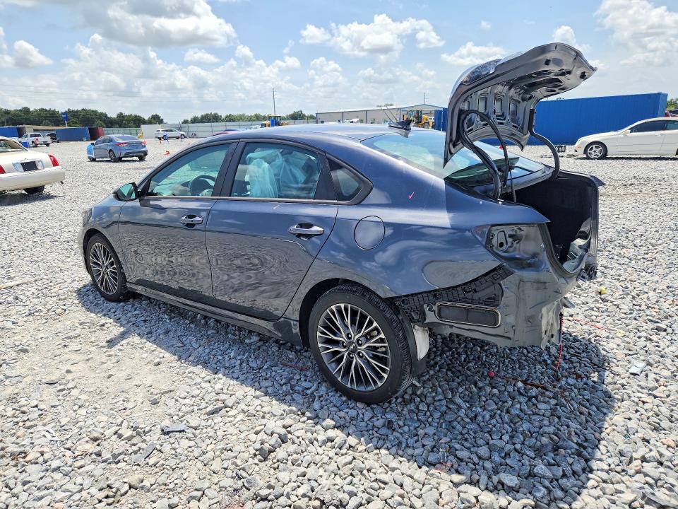 Photo 2 from auction – 2023 KIA FORTE with VIN 3KPF54AD2PE611637