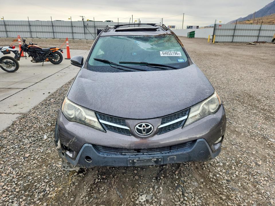 Photo 5 from auction – 2014 TOYOTA RAV4 with VIN 2T3WFREV6EW110815