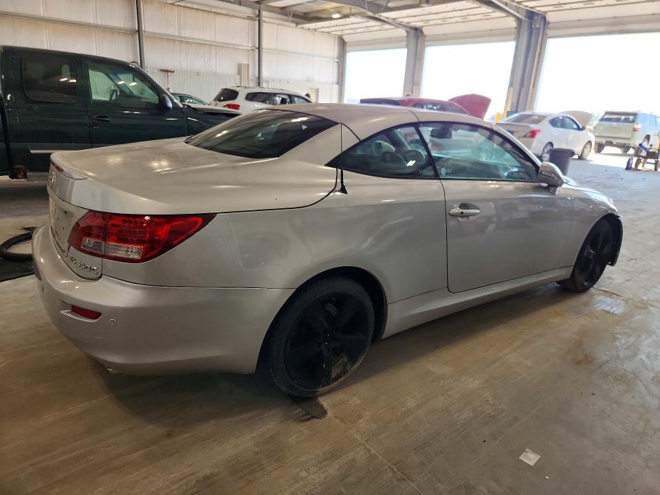 Photo 3 from auction – 2010 LEXUS IS with VIN JTHFE2C29A2500053