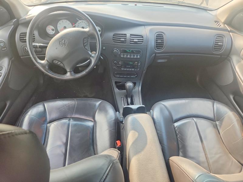 Photo 8 from auction – 2000 DODGE INTREPID with VIN 2B3HD56J4YH395880