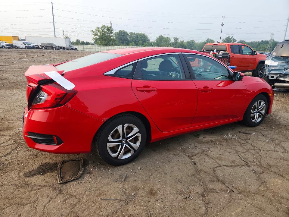 Photo 3 from auction – 2016 HONDA CIVIC with VIN 2HGFC2F57GH552036