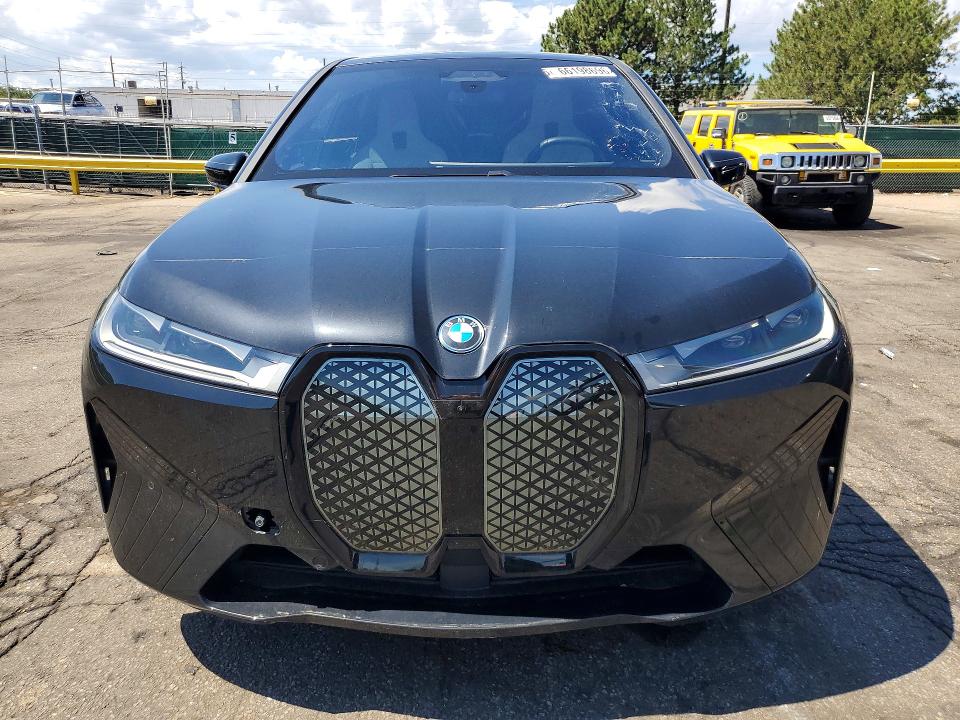 Photo 5 from auction – 2024 BMW IX with VIN WB523CF07RCP85536