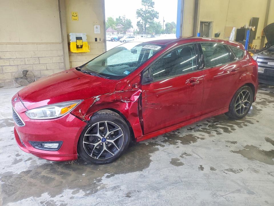 FORD FOCUS 2015 with VIN 1FADP3K26FL251437 - Photo from auction