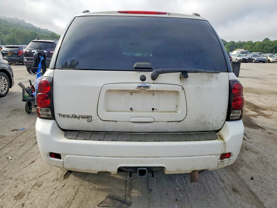 Photo 6 from auction – 2008 CHEVROLET TRAILBLAZER with VIN 1GNDT13SX82197360