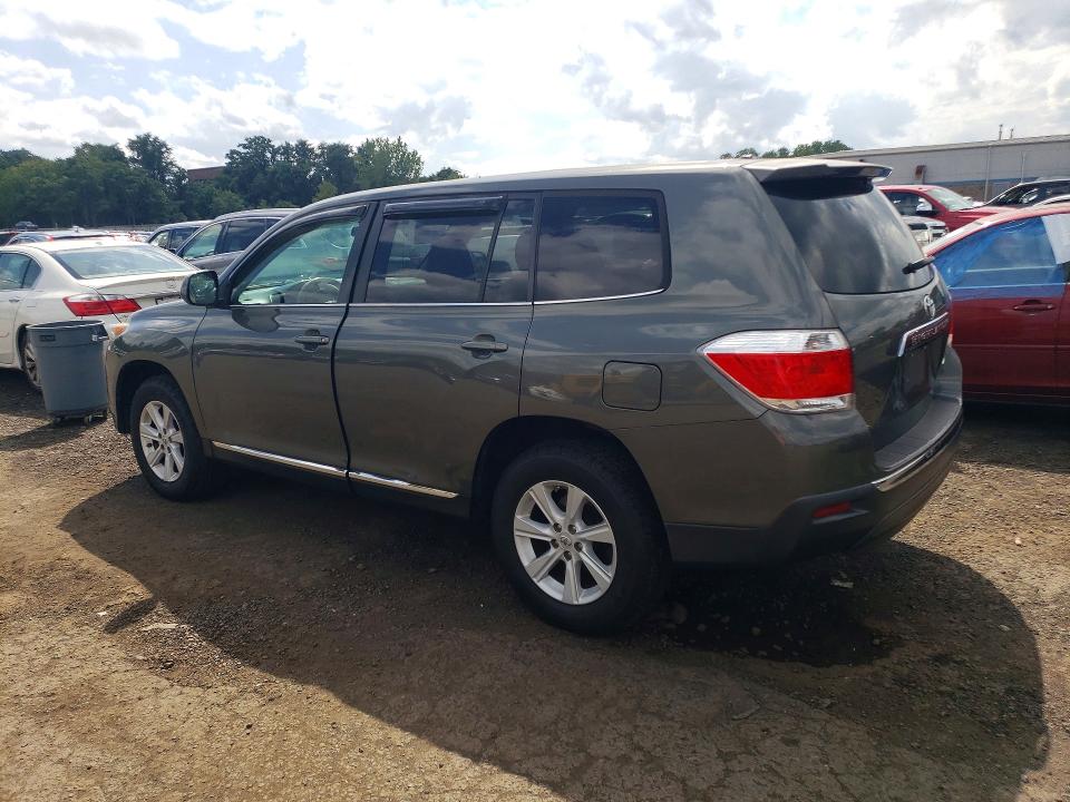 Photo 2 from auction – 2012 TOYOTA HIGHLANDER with VIN 5TDBK3EH8CS144142