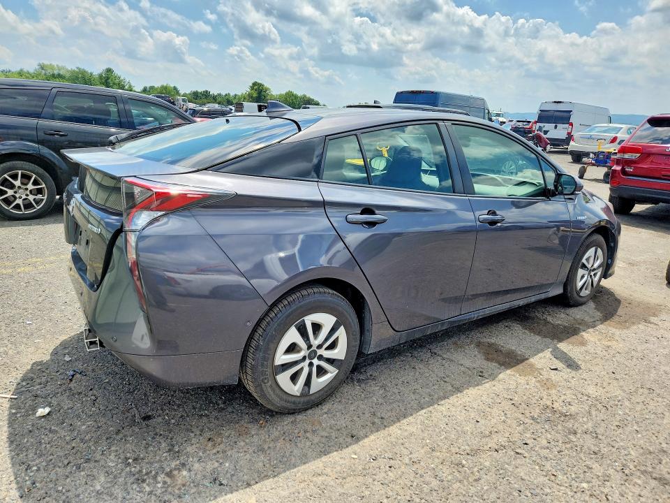 Photo 3 from auction – 2018 TOYOTA PRIUS with VIN JTDKARFU9J3548115