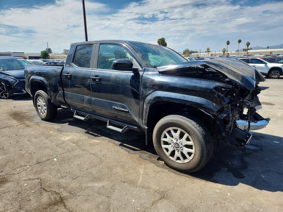 Photo 4 from auction – 2024 TOYOTA TACOMA with VIN 3TMLB5JN6RM042701