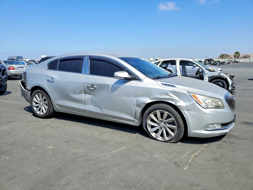 Photo 4 from auction – 2015 BUICK LACROSSE with VIN 1G4GB5G34FF113103