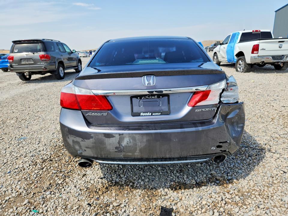 Photo 6 from auction – 2015 HONDA ACCORD with VIN 1HGCR2F53FA097524