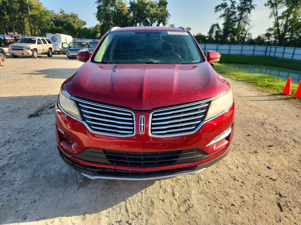Photo 5 from auction – 2016 LINCOLN MKC with VIN 5LMCJ3C90GUJ05526