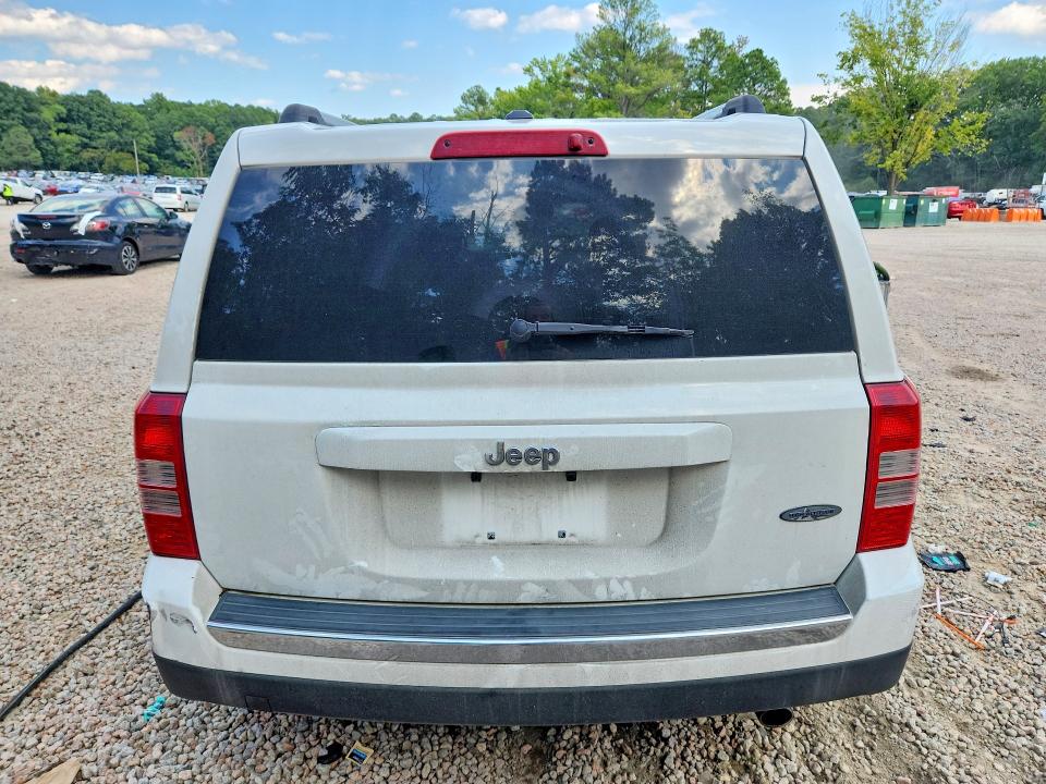 Photo 6 from auction – 2016 JEEP PATRIOT with VIN 1C4NJPFA5GD621197