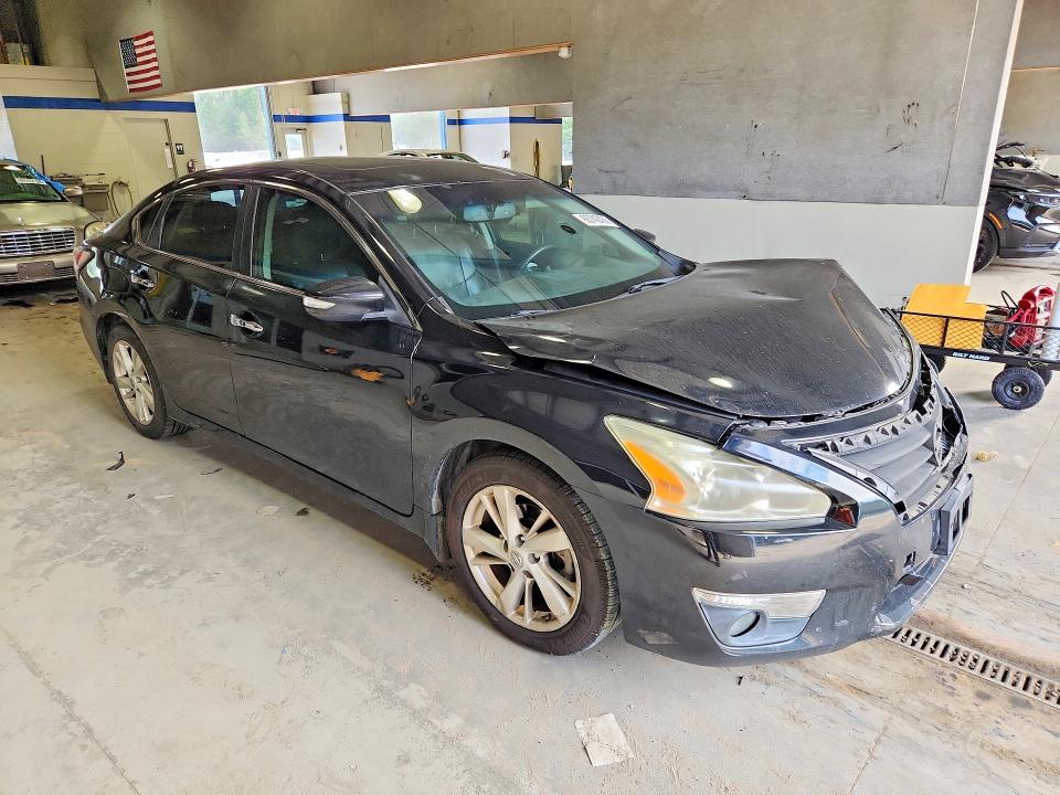 Photo 4 from auction – 2015 NISSAN ALTIMA with VIN 1N4AL3AP7FN867244