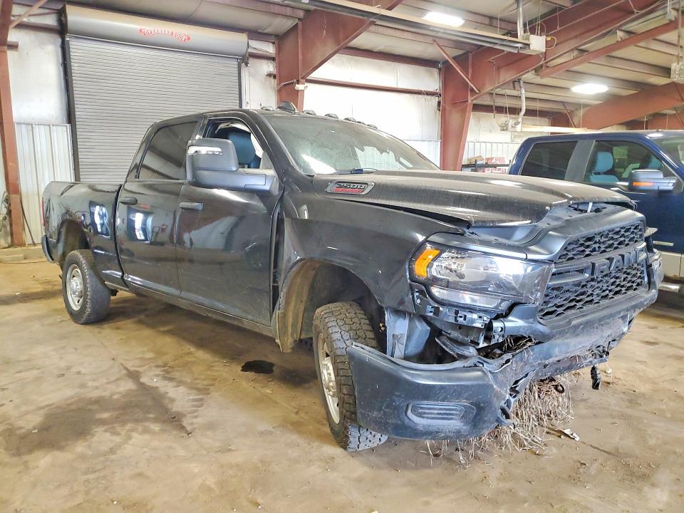 Photo 4 from auction – 2024 RAM 2500 with VIN 3C6UR5CJ4RG102748