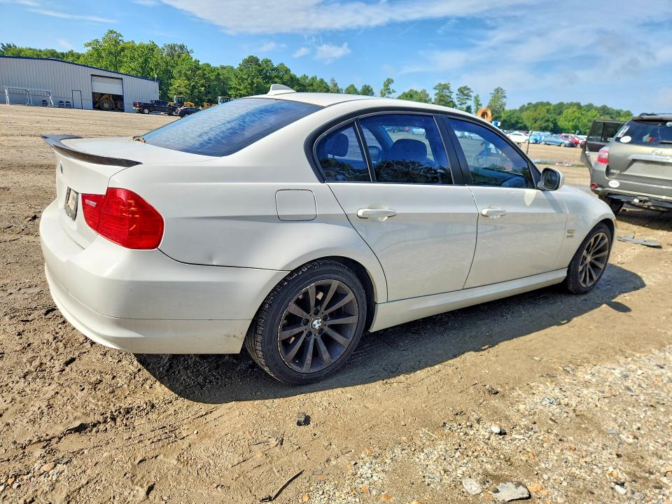 Foto 3 de la subasta – 2011 BMW 328 con VIN WBAPK5C50BA993846