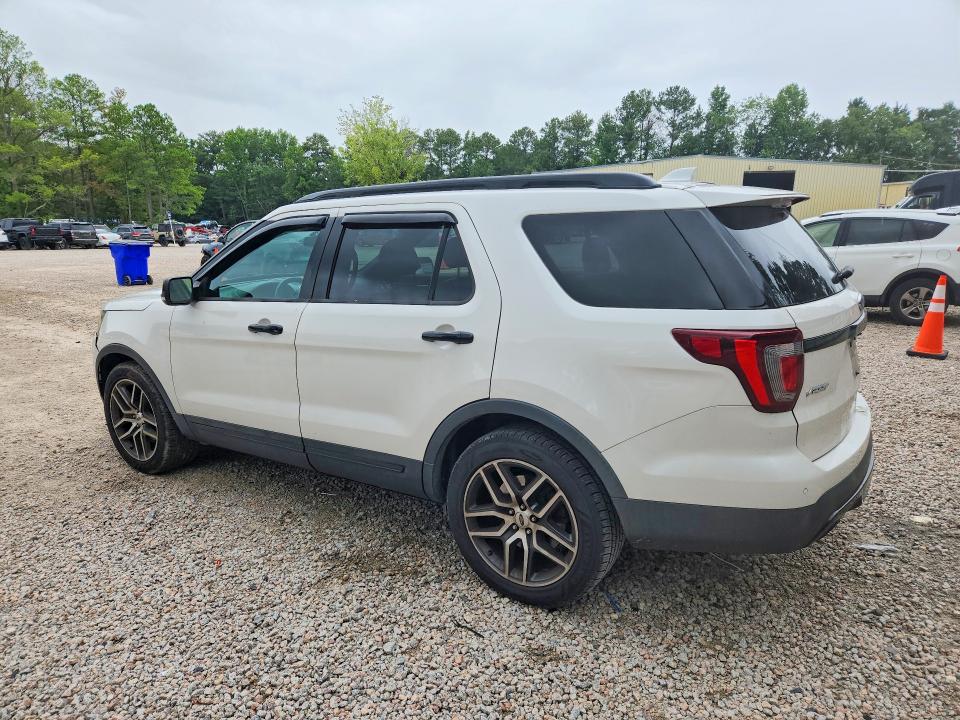 Photo 2 from auction – 2016 FORD EXPLORER with VIN 1FM5K8GT5GGD09569