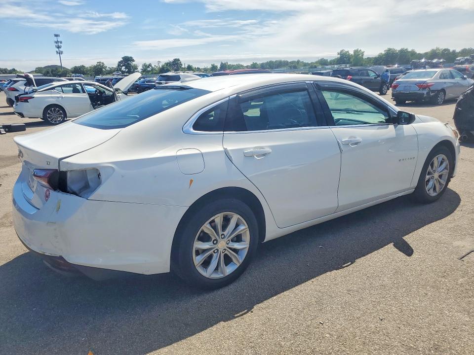 Photo 3 from auction – 2019 CHEVROLET MALIBU with VIN 1G1ZD5ST2KF206834