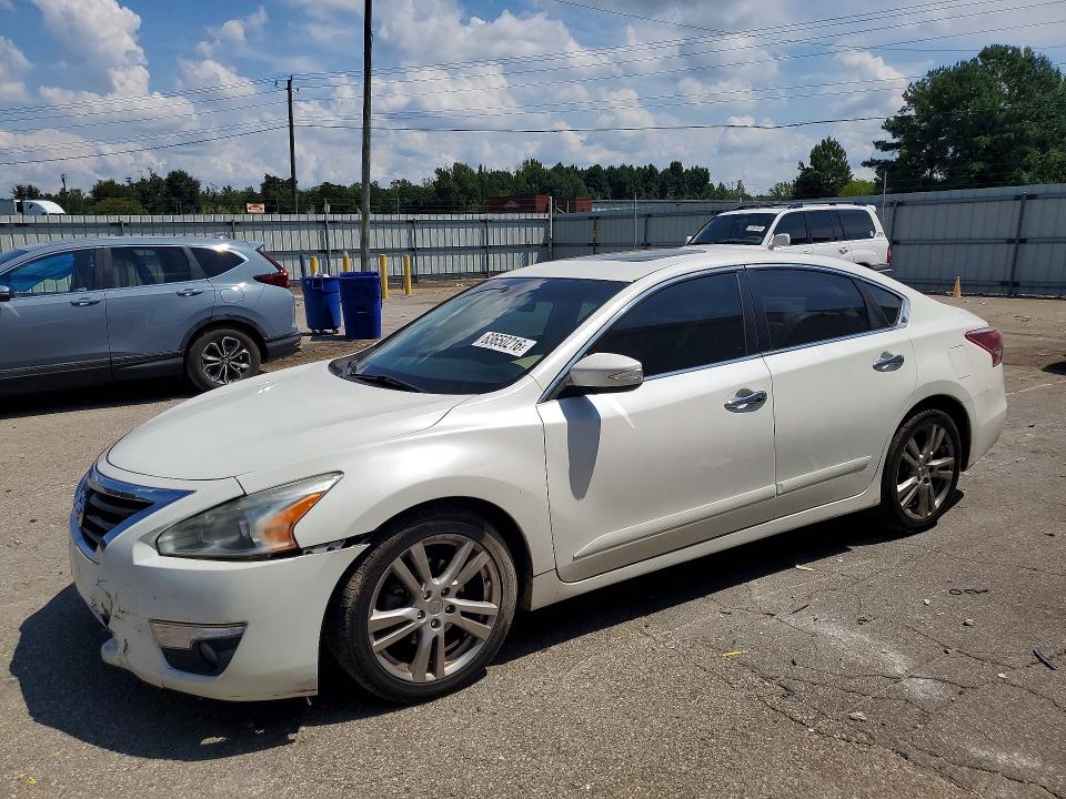 NISSAN ALTIMA 2013 with VIN 1N4BL3APXDC164640 - Photo from auction
