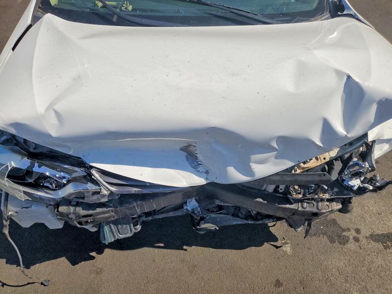 Photo 11 from auction – 2015 TOYOTA COROLLA with VIN 5YFBURHE8FP303222