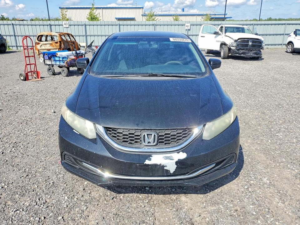 Foto 5 de la subasta – 2015 HONDA CIVIC con VIN 2HGFB2F44FH021773