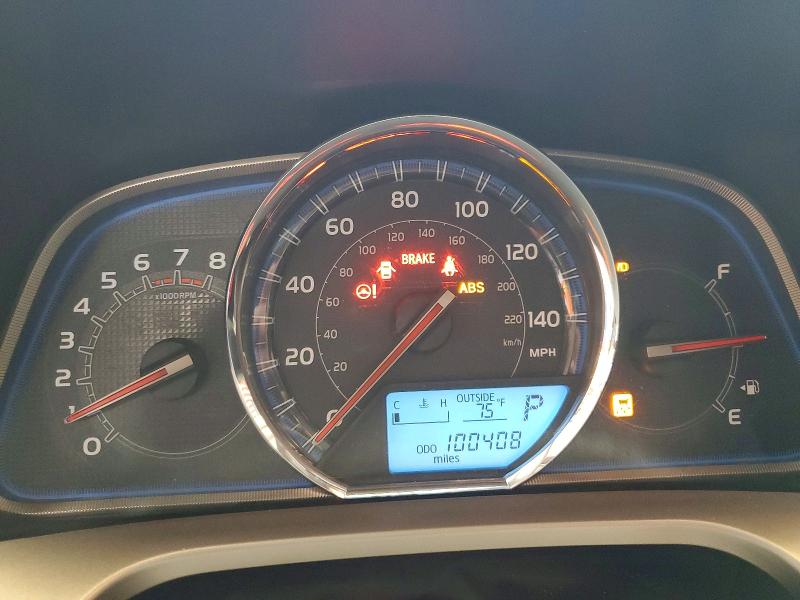 Photo 9 from auction – 2014 TOYOTA RAV4 with VIN JTMDFREV7ED069020