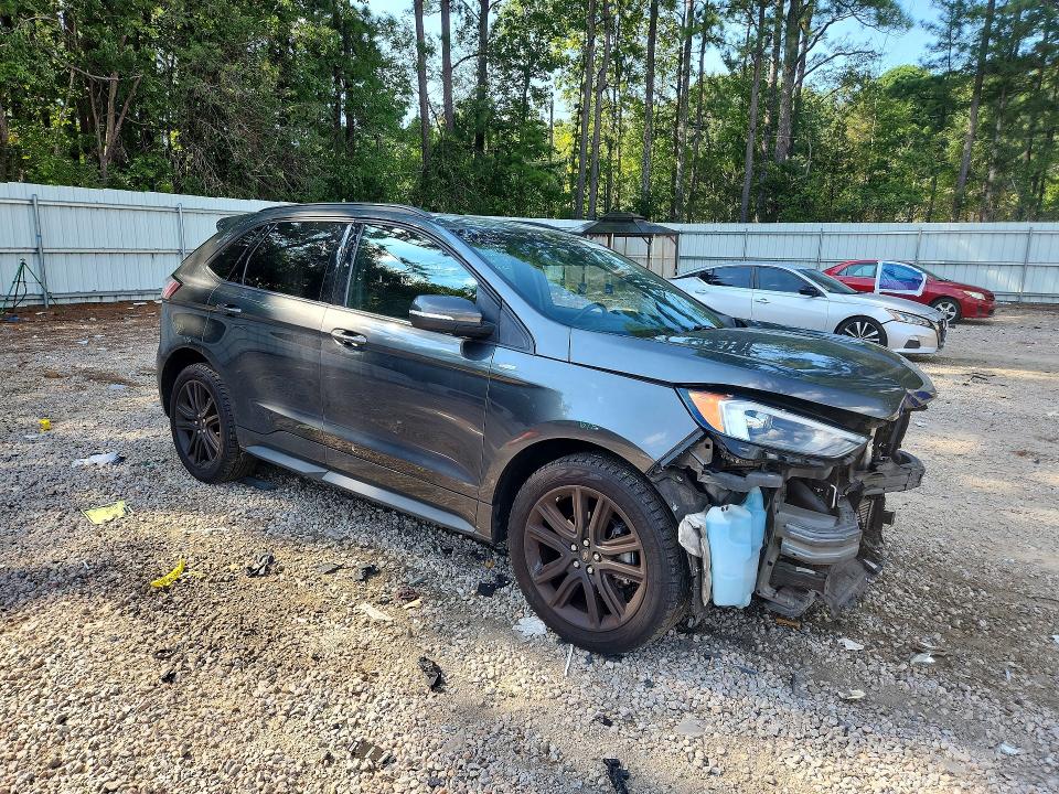 Photo 4 from auction – 2020 FORD EDGE with VIN 2FMPK3J96LBB30080