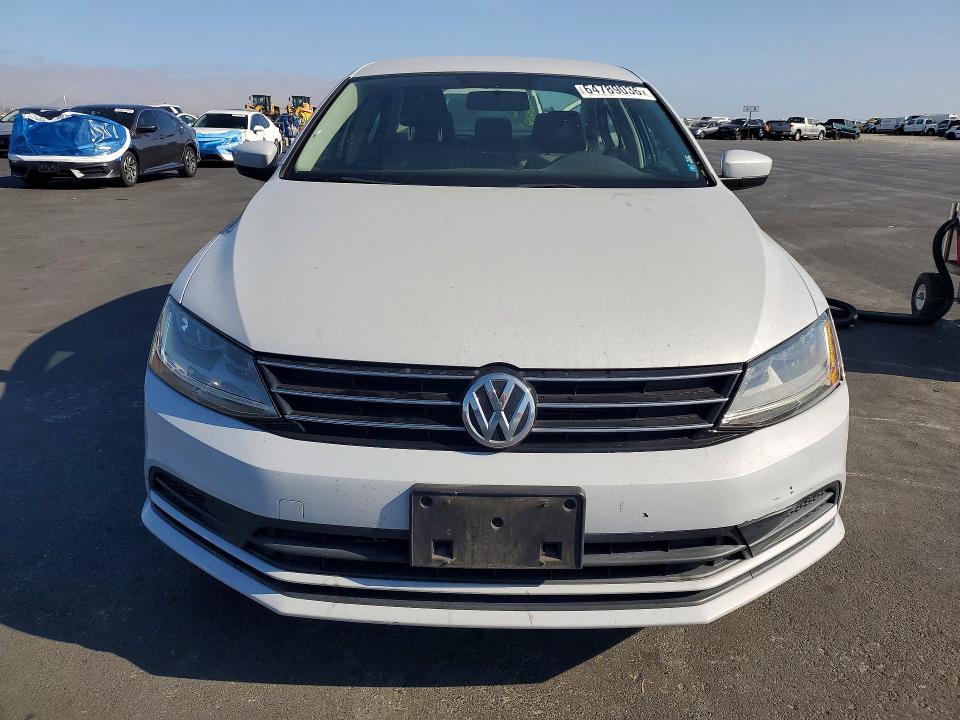 Photo 5 from auction – 2017 VOLKSWAGEN JETTA with VIN 3VW2B7AJ0HM237869