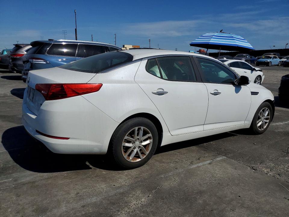 Photo 3 from auction – 2013 KIA OPTIMA with VIN 5XXGM4A77DG235036