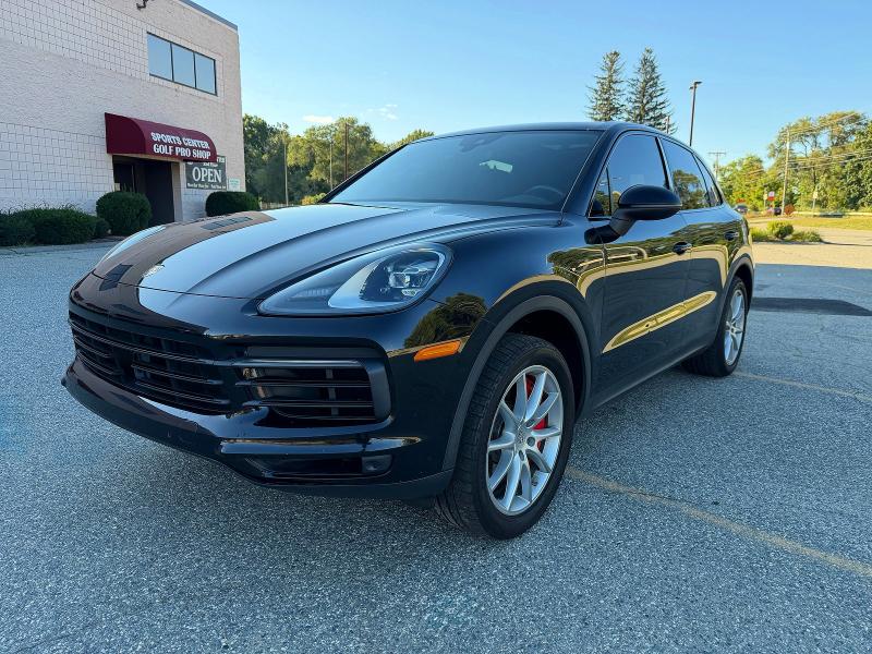 Photo 2 from auction – 2019 PORSCHE CAYENNE with VIN WP1AA2AY0KDA00897