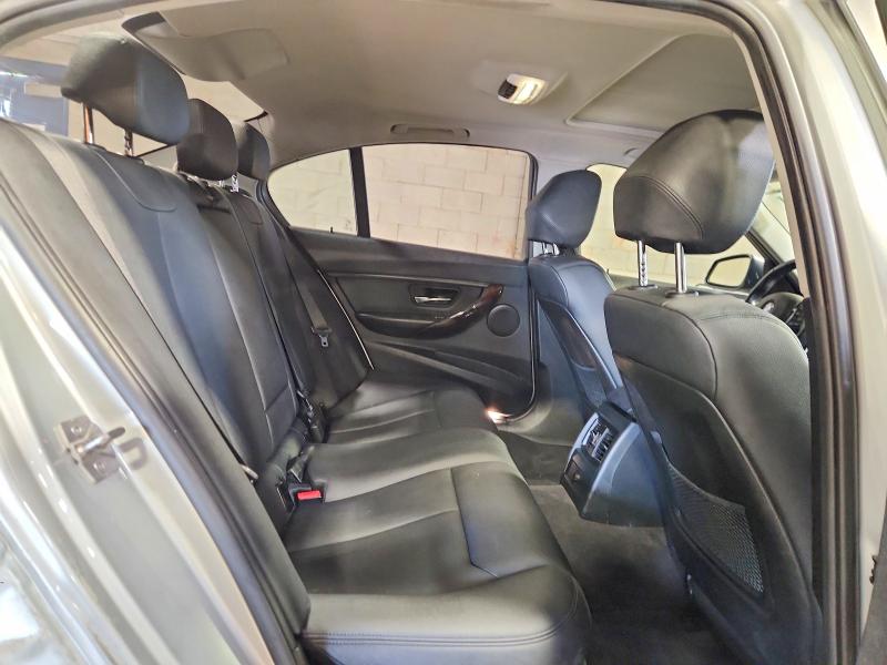 Photo 10 from auction – 2015 BMW 328 with VIN WBA3B5C54FF959481