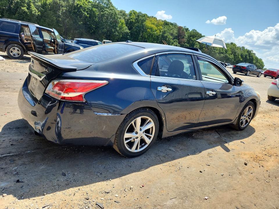 Photo 3 from auction – 2015 NISSAN ALTIMA with VIN 1N4AL3AP1FC455834