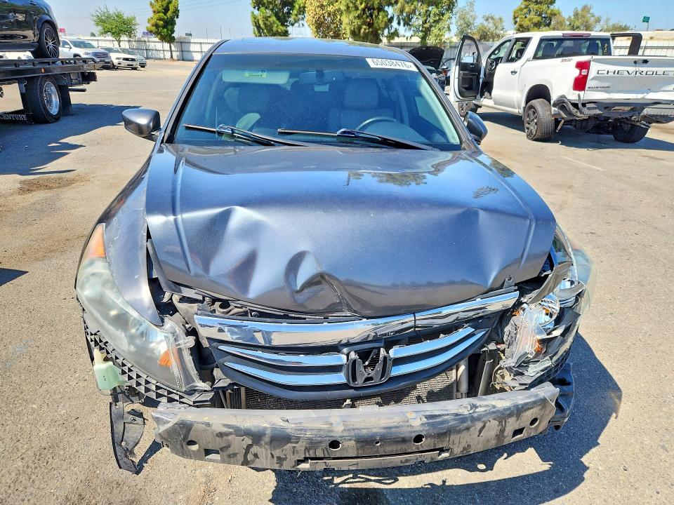 Photo 5 from auction – 2012 HONDA ACCORD with VIN 1HGCP2F80CA130507