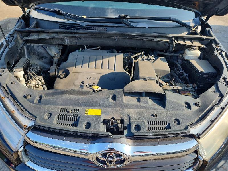 Photo 12 from auction – 2014 TOYOTA HIGHLANDER with VIN 5TDDKRFH0ES004860