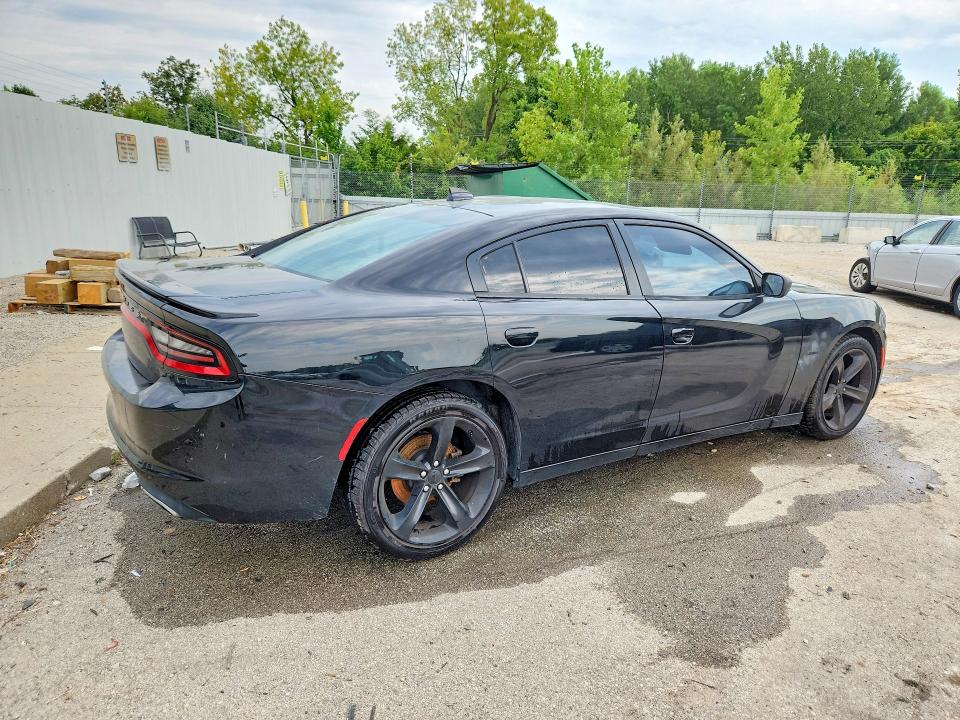 Foto 3 de la subasta – 2016 DODGE CHARGER con VIN 2C3CDXCT1GH196640