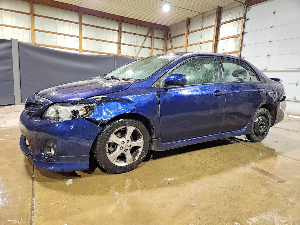 TOYOTA COROLLA 2012 с VIN 5YFBU4EE5CP008095 - Снимка от търг