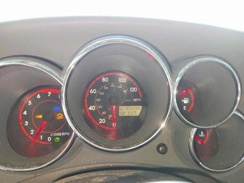 Photo 9 from auction – 2004 PONTIAC VIBE with VIN 5Y2SL62814Z429459